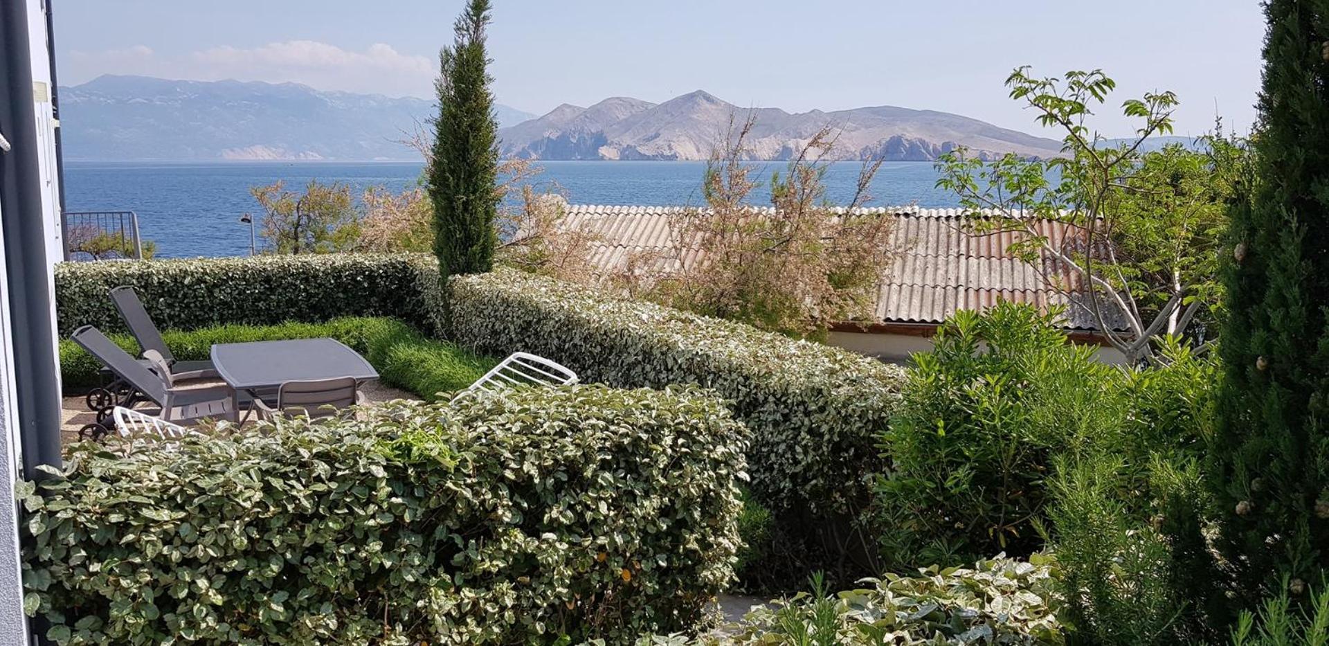 Apartments Lavanda - Kricin Baška Eksteriør billede